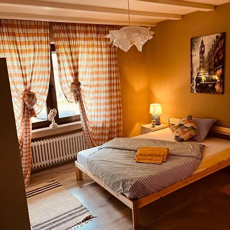 Apartment Haus Guelen Gaestehaus Naehe Nuerburgring Langenfeld (Eifel)
