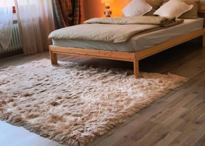 Haus Guelen Gaestehaus Naehe Nuerburgring Langenfeld (Eifel)